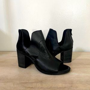 Rebels Cutout Peeptoe Booties
